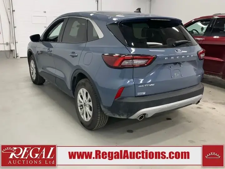Ford Escape 2024 photo 4