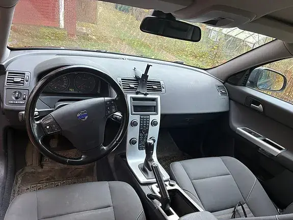 Volvo V50 2011 photo 5