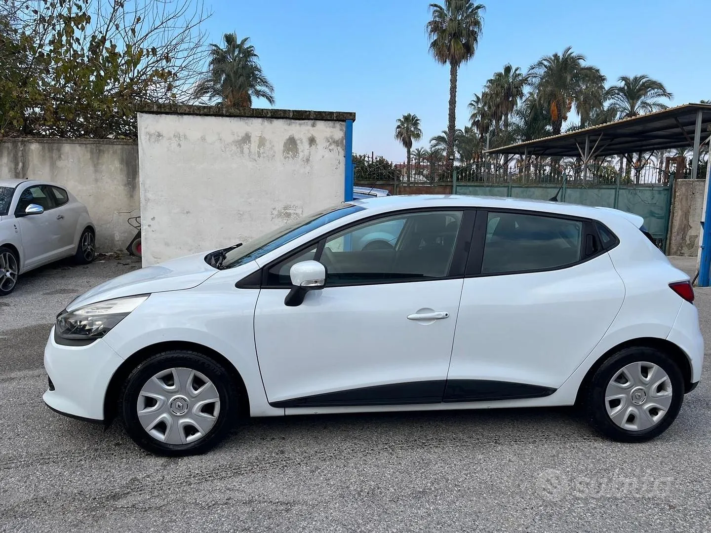 Renault Clio 2013 photo 3