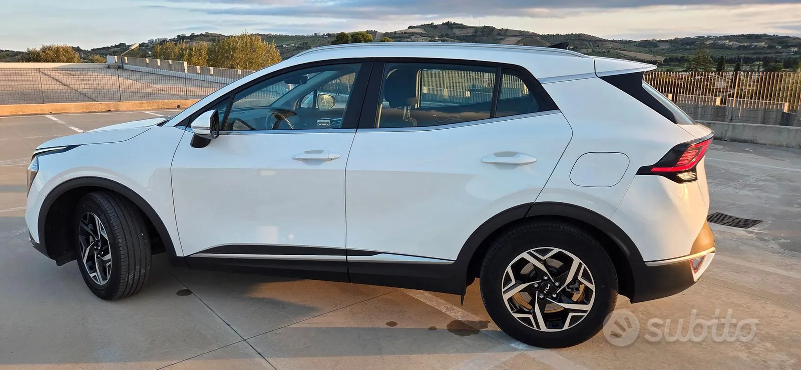 Kia Sportage 2022 photo 2