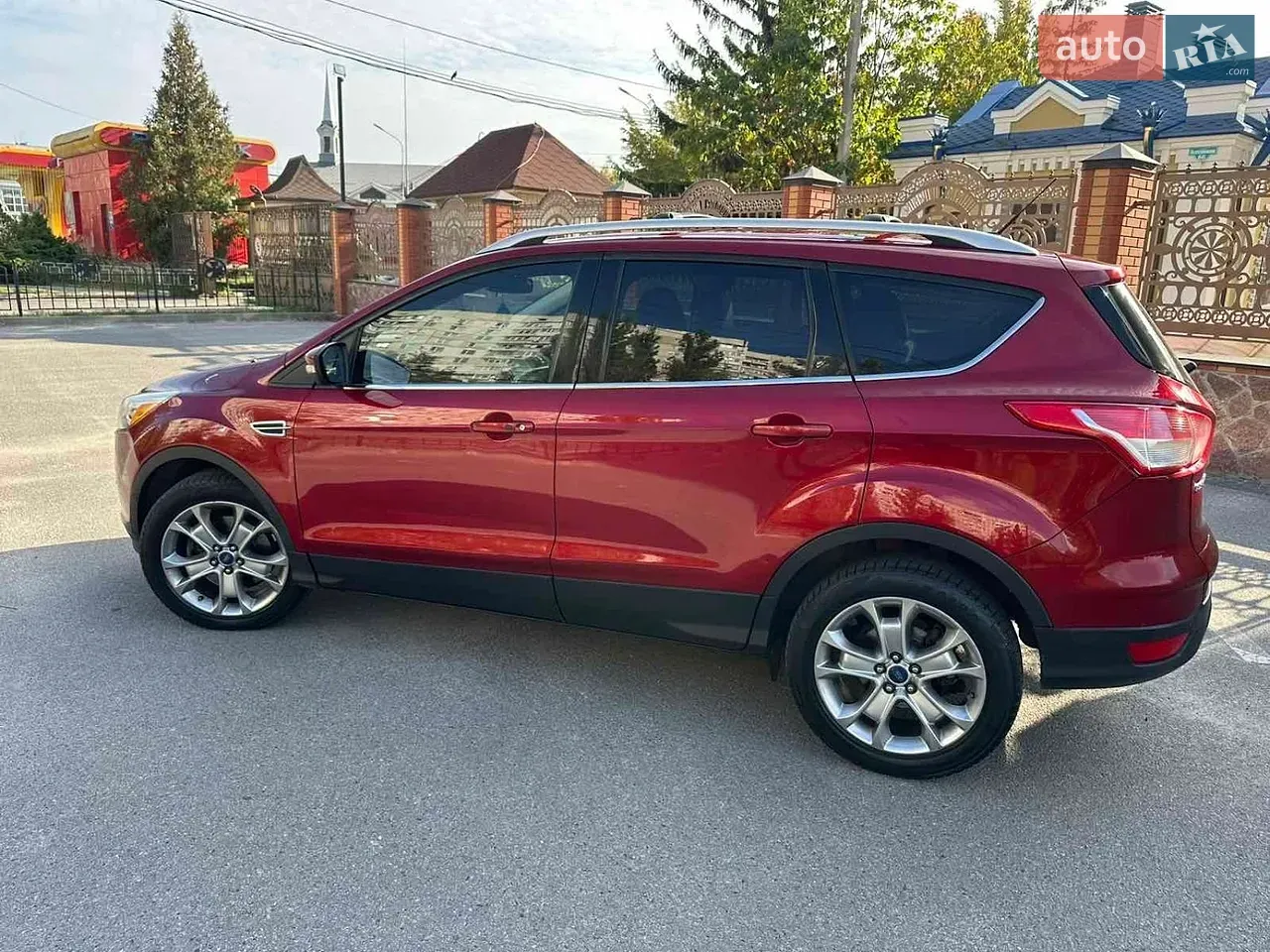 Ford Escape 2014 photo 2