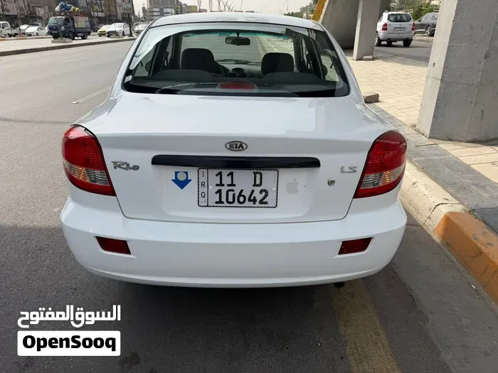 Kia Rio 2010 photo 4