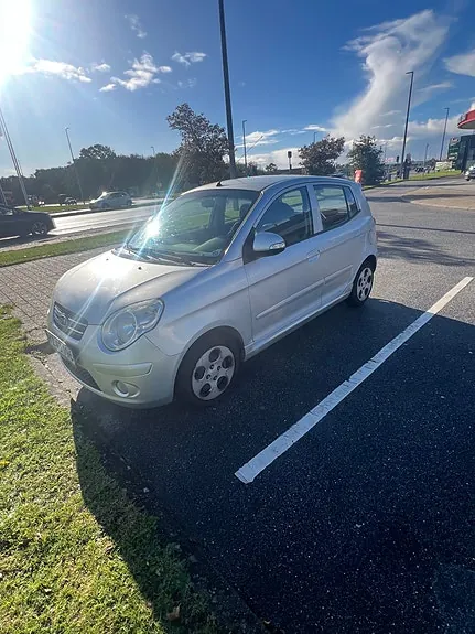 Kia Picanto 2007 photo 2