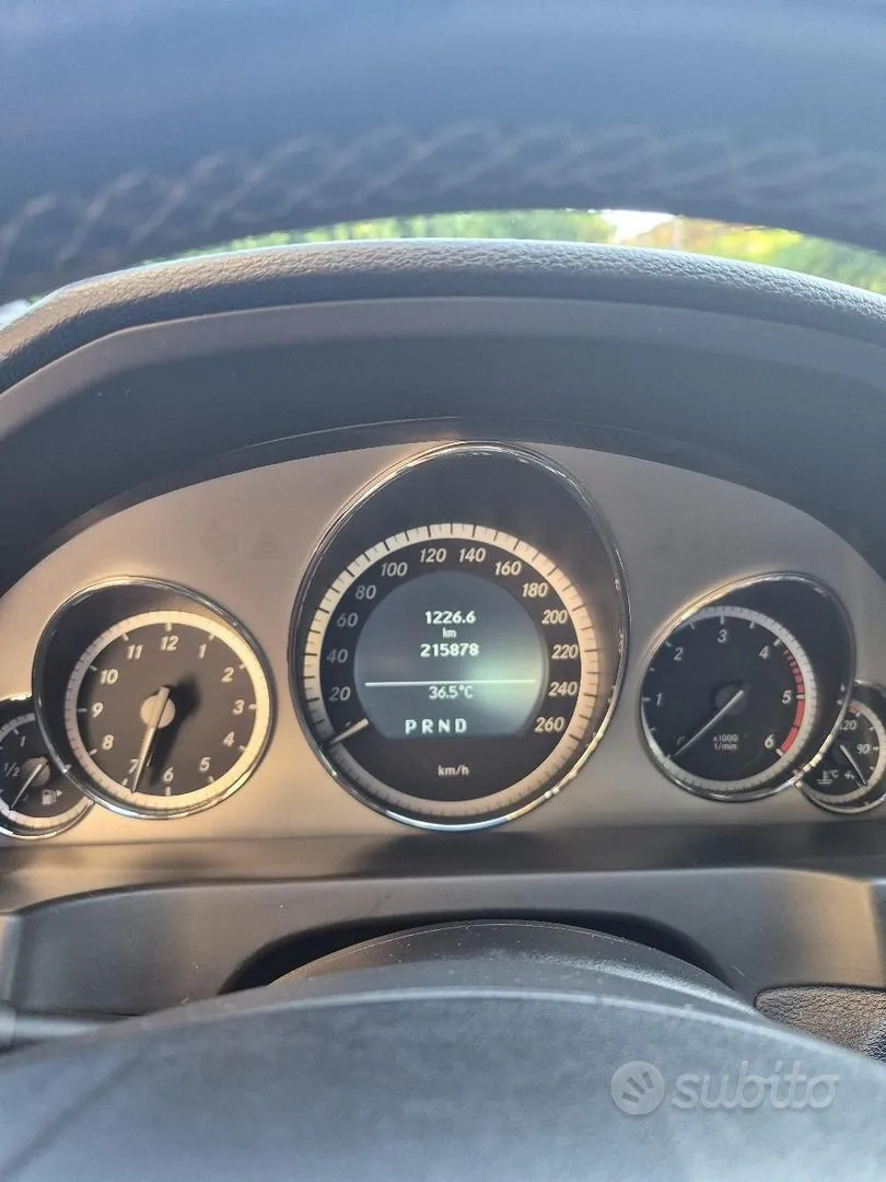 Mercedes-Benz C-Class 2010 photo 5