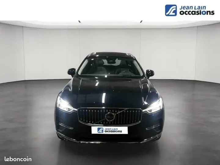 Volvo Xc60 2023 photo 2