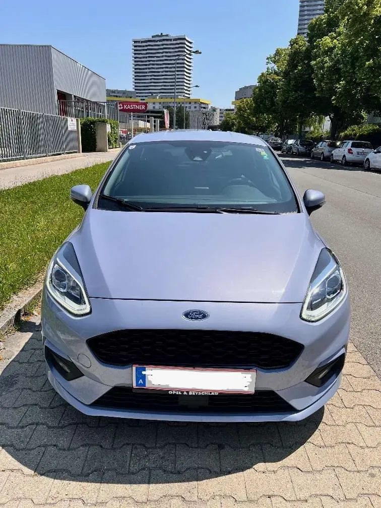 Ford Fiesta 2021 photo 2