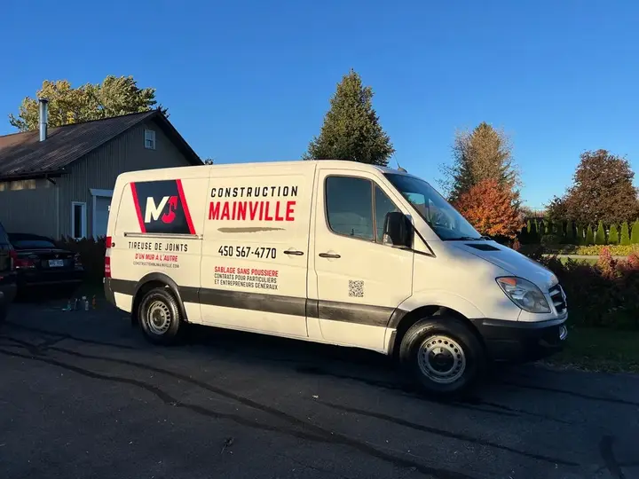 Mercedes-Benz Sprinter Van 2012 photo 3