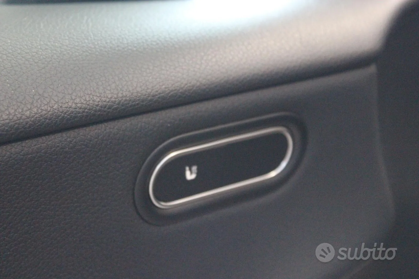 Mercedes-Benz A 180 2020 photo 5