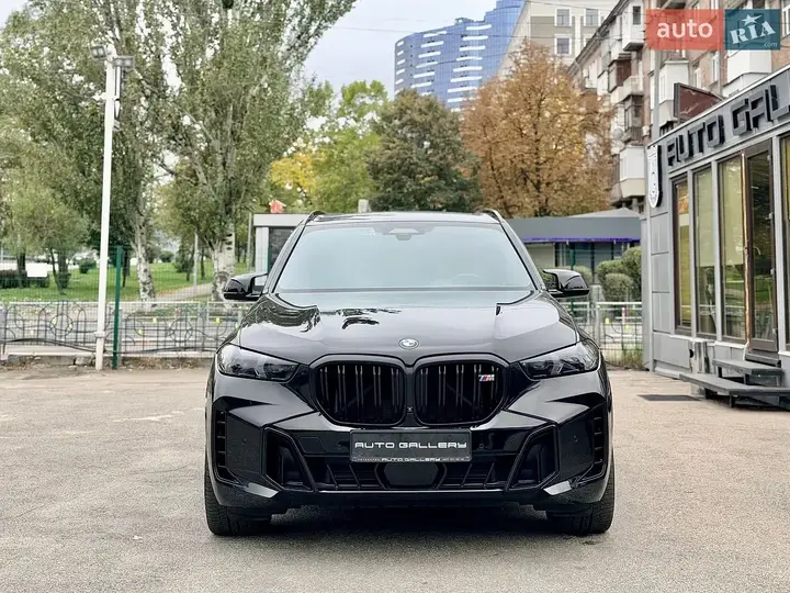 BMW X5 2023 photo 2