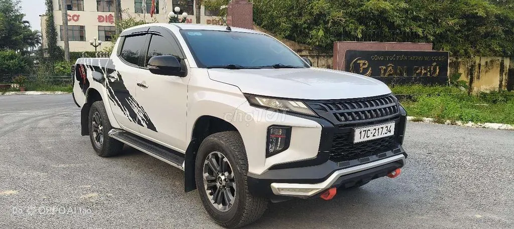 Mitsubishi Triton
