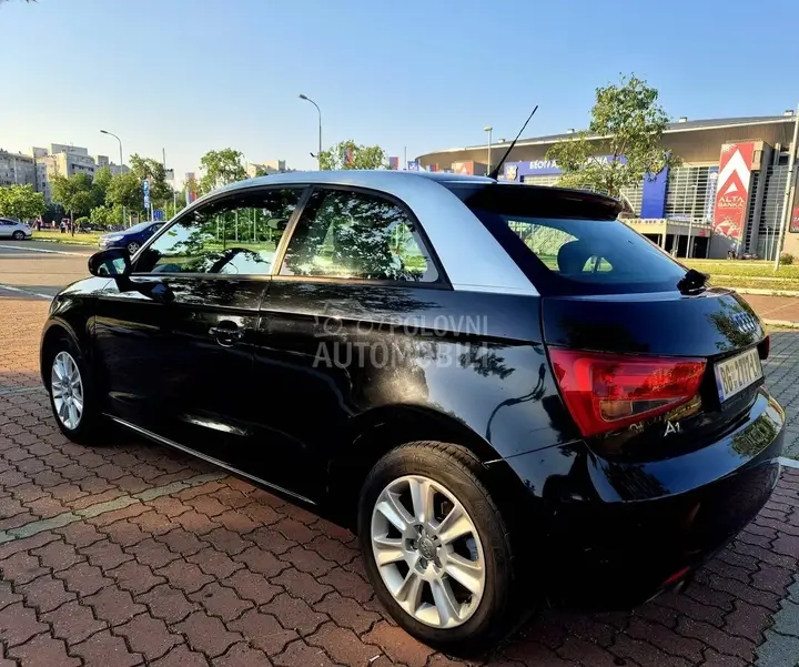 Audi A1 2011 photo 5
