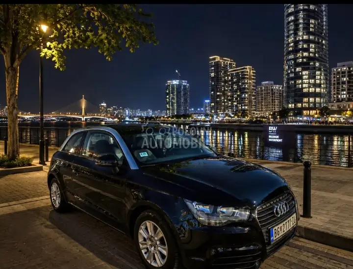 Audi A1 2011 photo 2