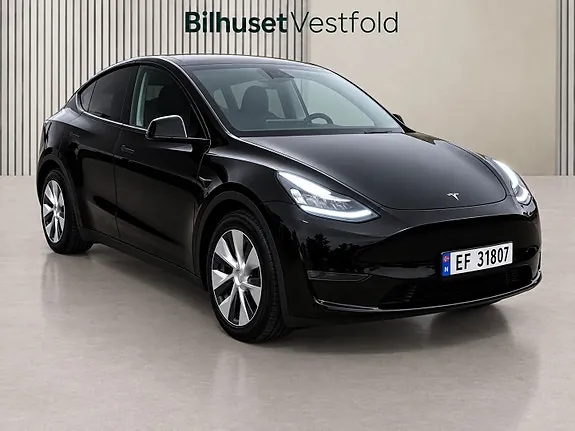 Tesla Model Y 2023 photo 4