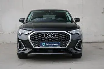 Audi Q3 2021 photo 2