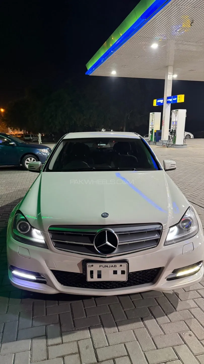 Mercedes-Benz C-Class
