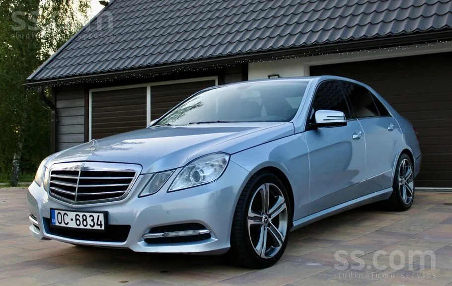 Mercedes-Benz E350 2013 photo 3