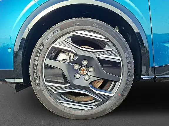 Peugeot E-3008 2026 photo 5