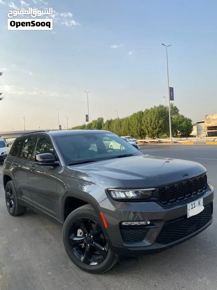 Jeep Grand Cherokee 2025 photo 2
