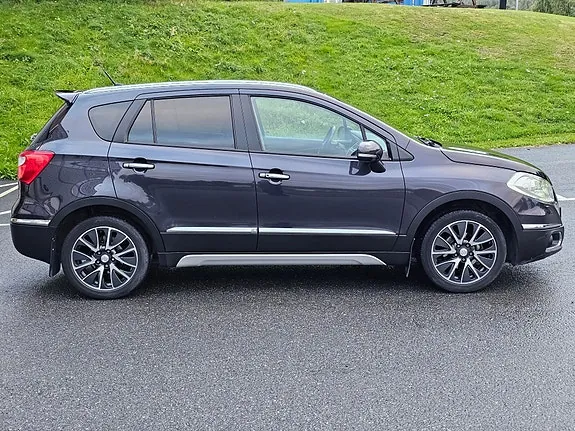 Suzuki Sx4 S-Cross 2014 photo 4