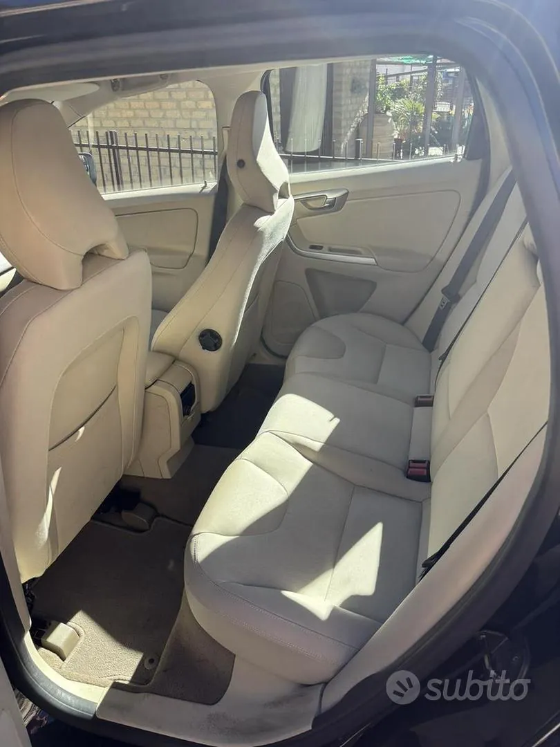 Volvo Xc60 2011 photo 4