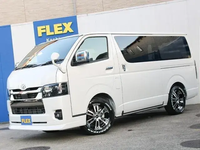 Toyota Hiace Van 2026 photo 3