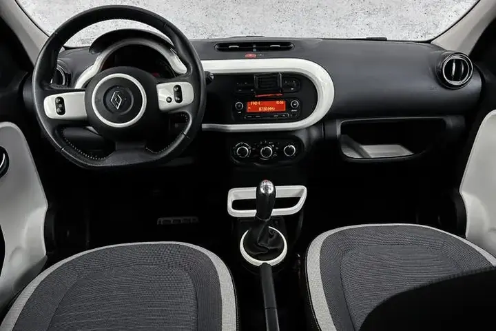 Renault Twingo 2017 photo 2