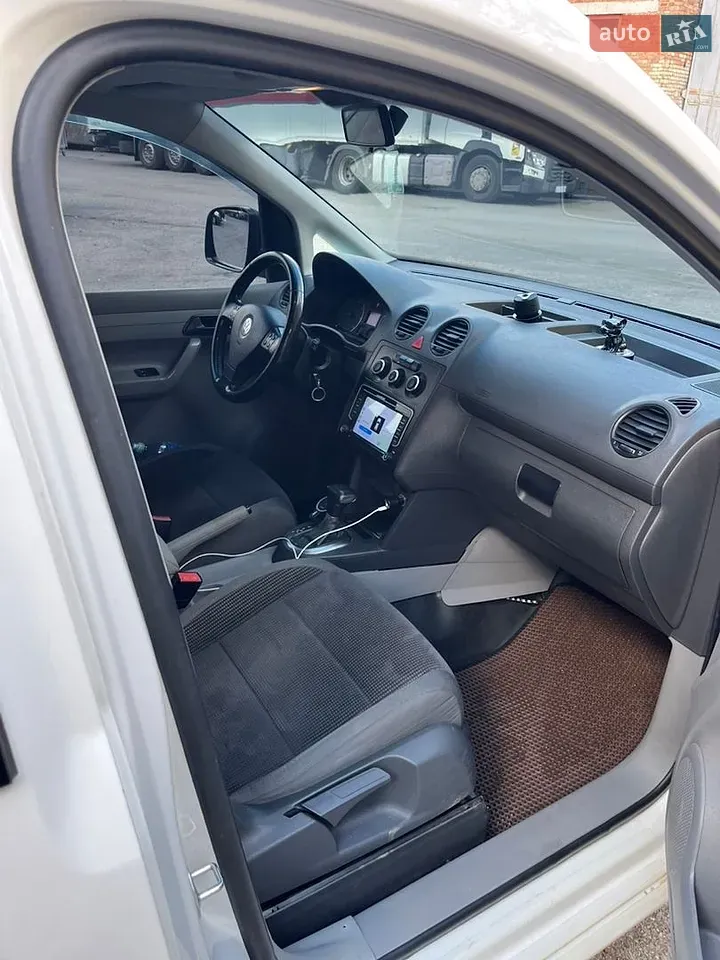 Volkswagen Caddy 2006 photo 3