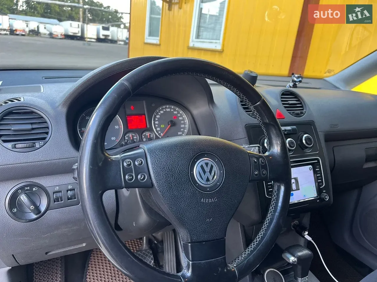 Volkswagen Caddy 2006 photo 2