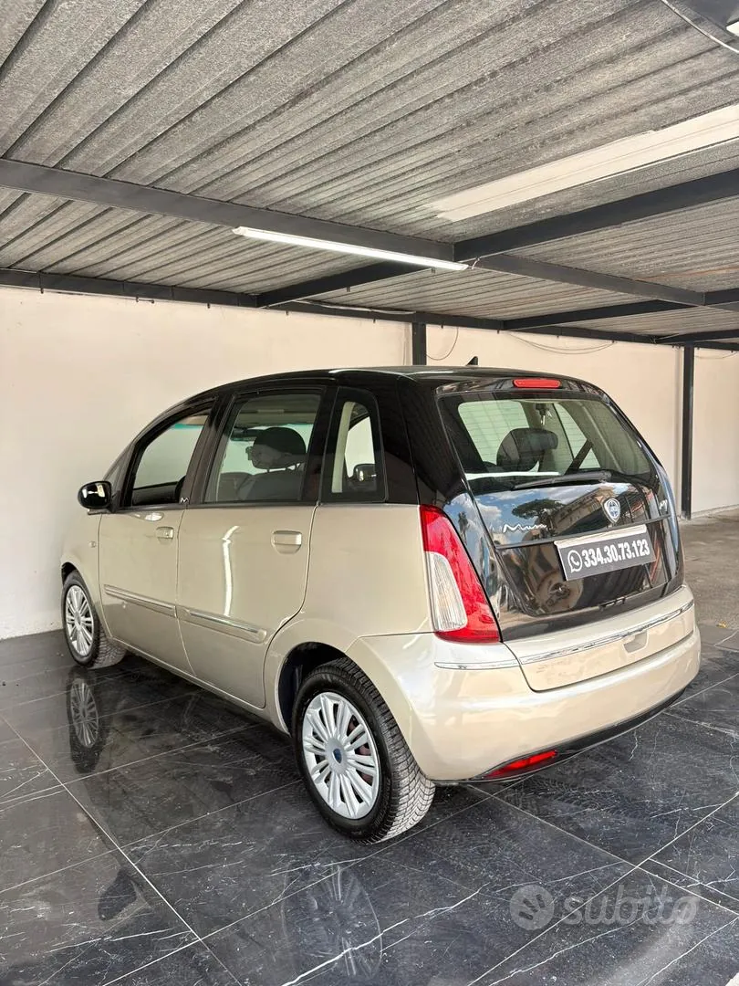 Lancia Musa 2011 photo 4