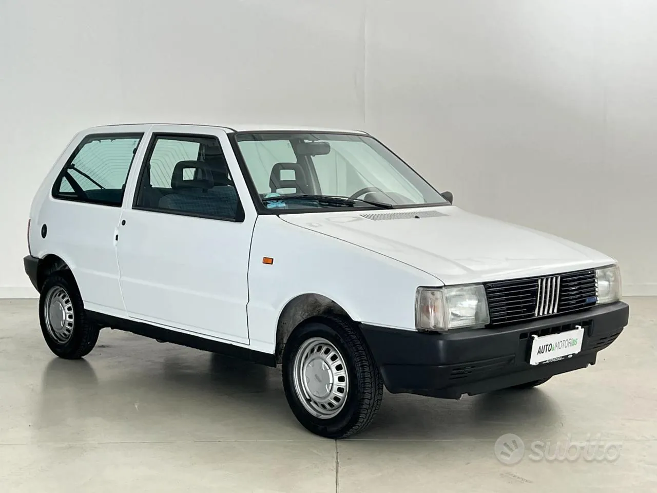 Fiat Uno 1989 photo 3