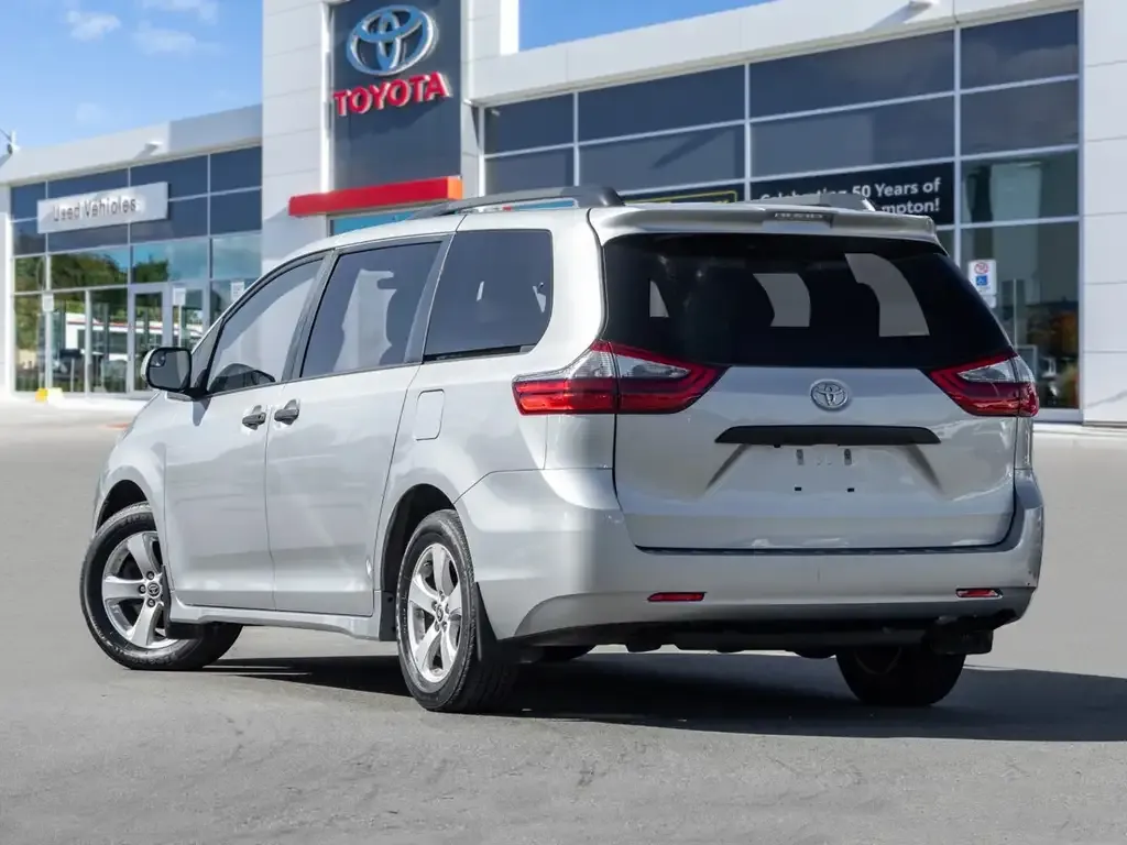 Toyota Sienna 2020 photo 5