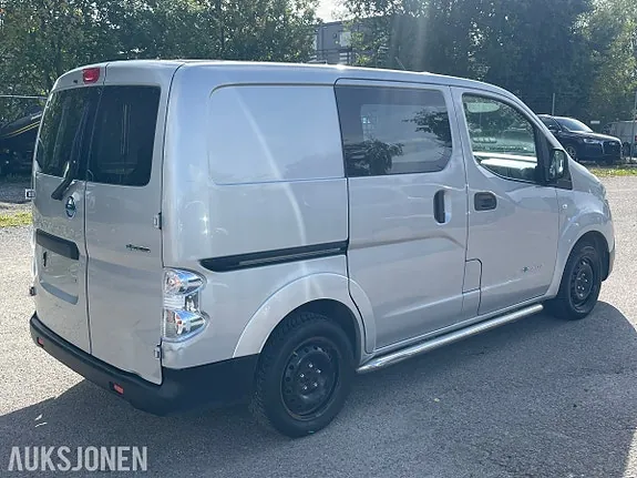 Nissan E-Nv200 2015 photo 5
