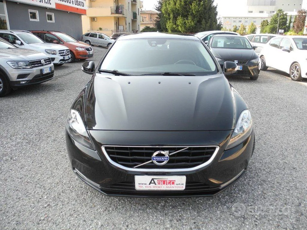 Volvo V40 2015 photo 3