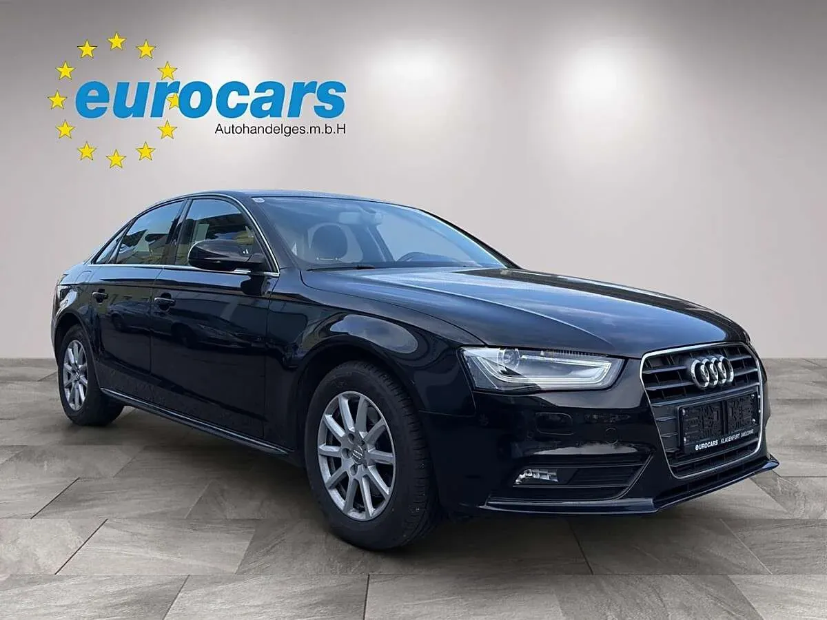 Audi A4 2012 photo 3