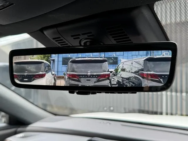 Toyota Crown Sport Z 2025 photo 5