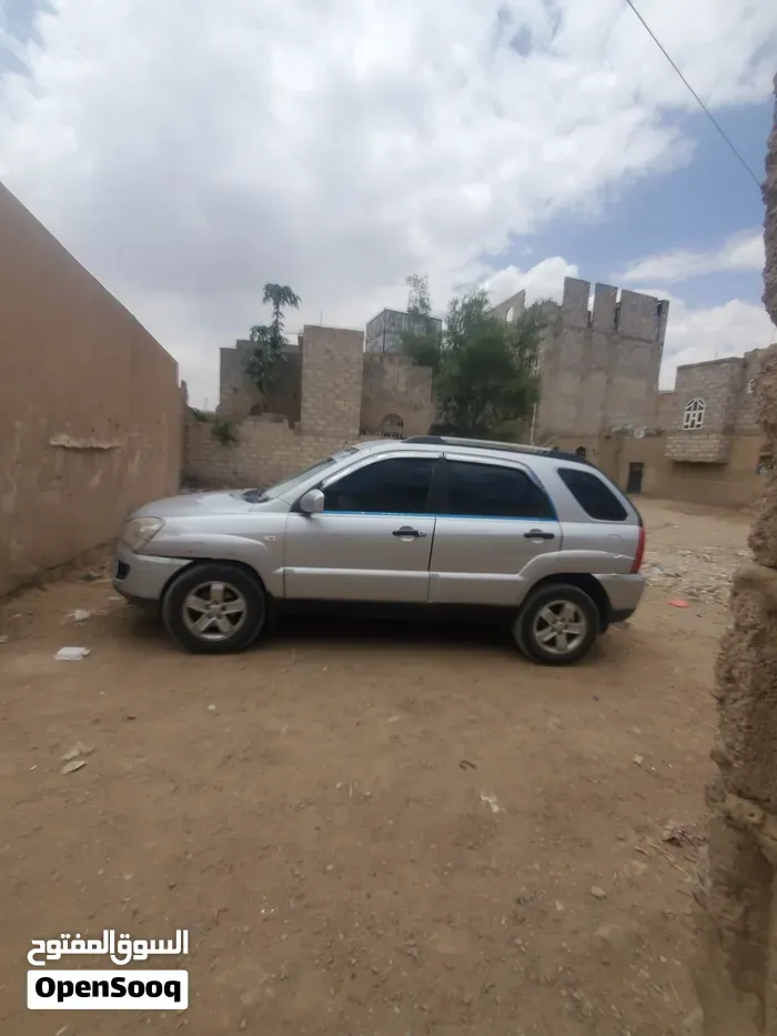Kia Sportage 2009 photo 2