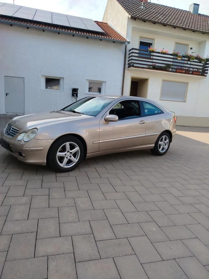 Mercedes-Benz C200 Kompressor