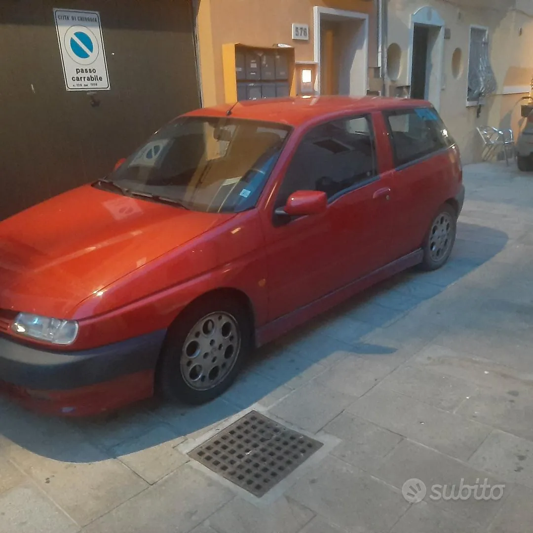 Alfa Romeo 145