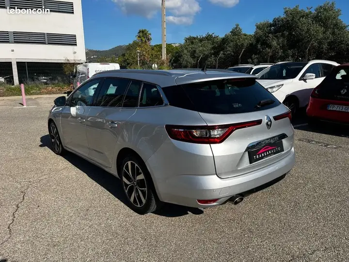 Renault Megane 2016 photo 3