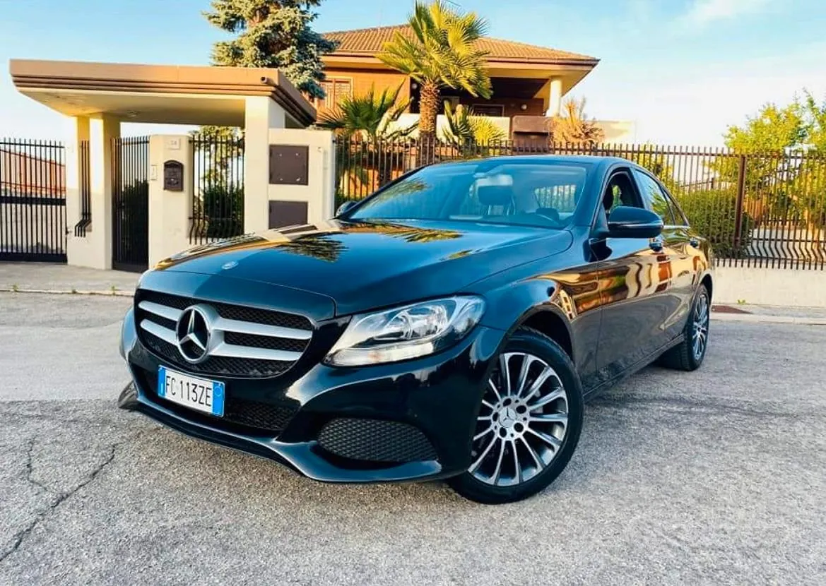 Mercedes-Benz C 2016 photo 2