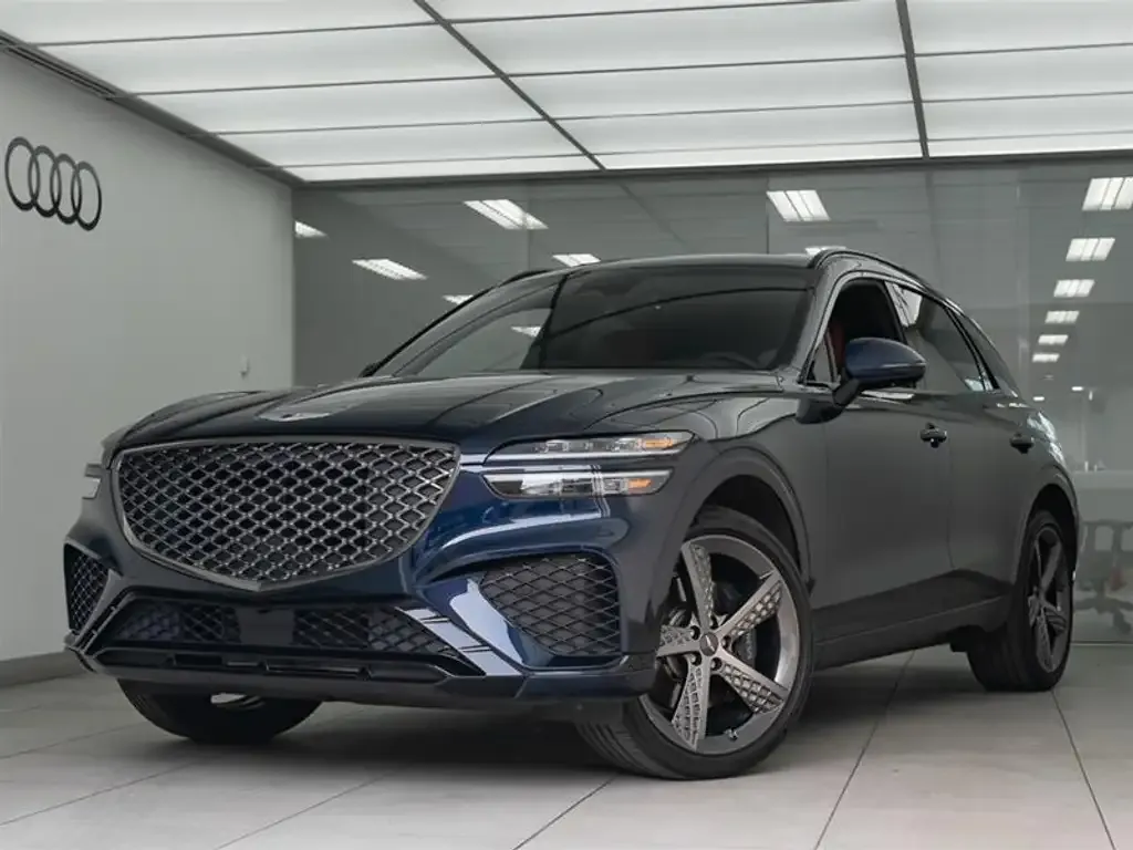 Genesis Gv70