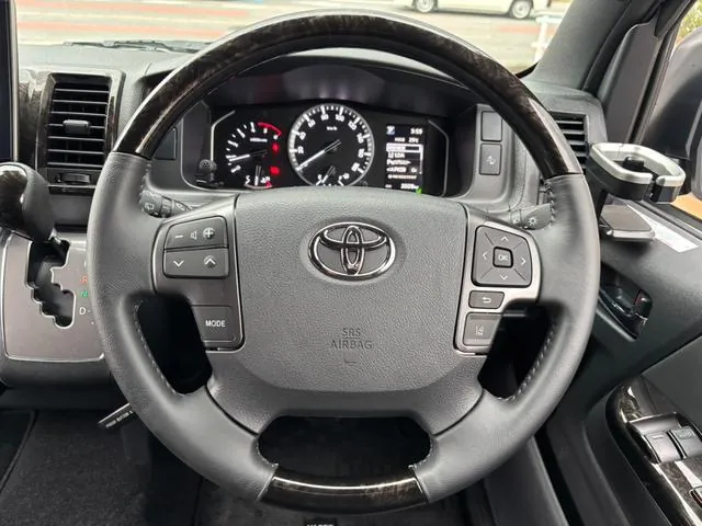 Toyota Hiace Gl 2025 photo 4