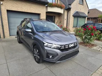 Dacia Sandero Stepway 2025 photo 2
