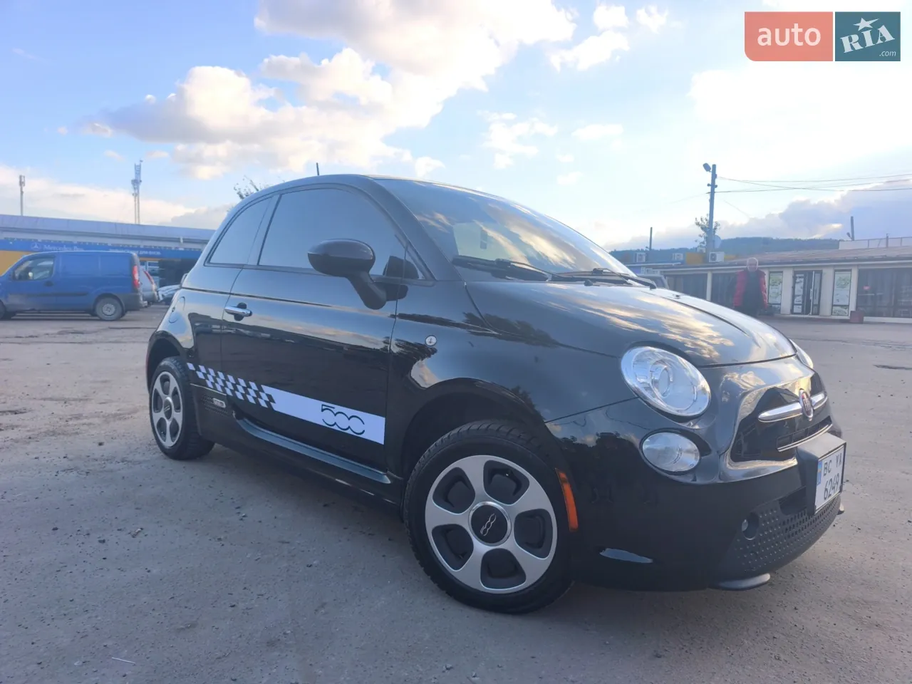 Fiat 500E 2015 photo 4