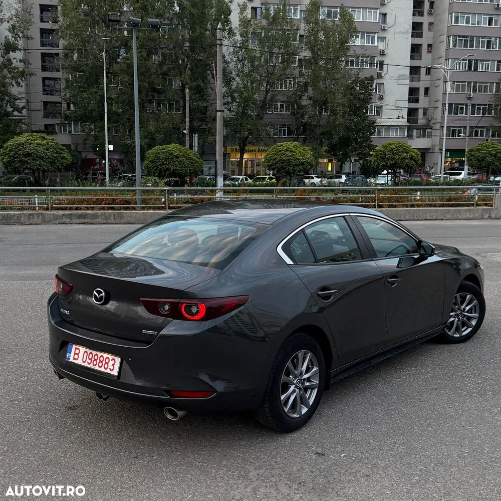 Mazda 3 2022 photo 4