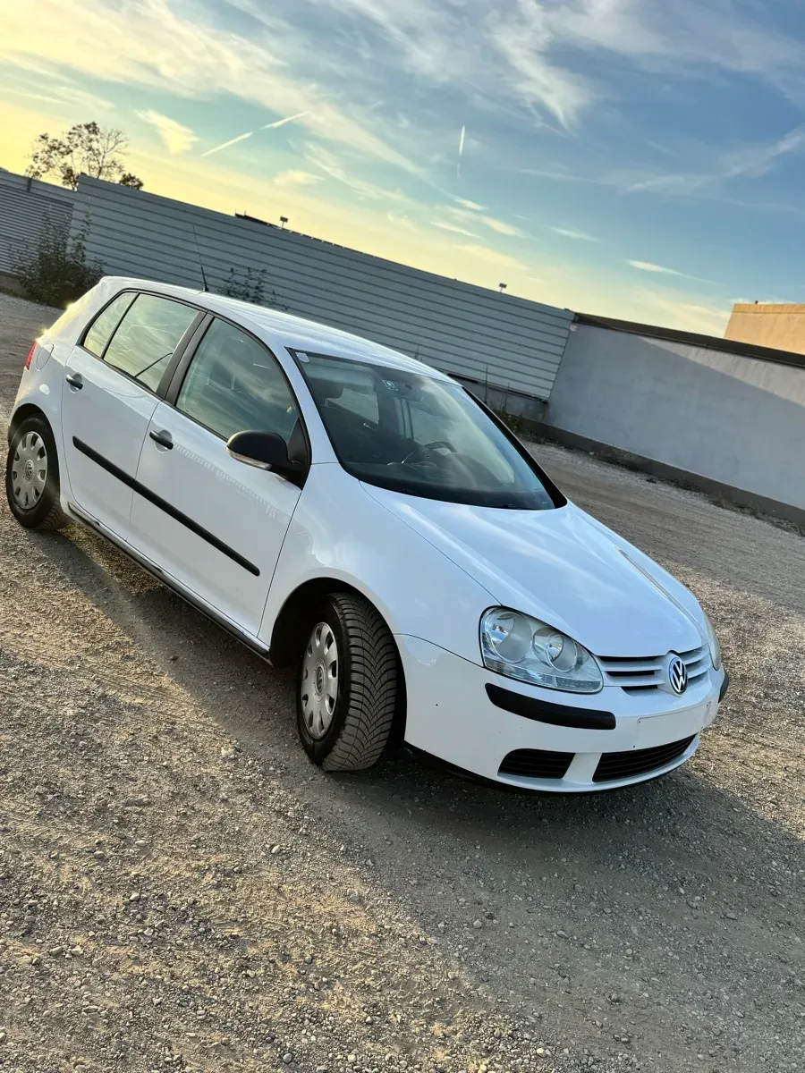 Volkswagen Golf 2007 photo 2