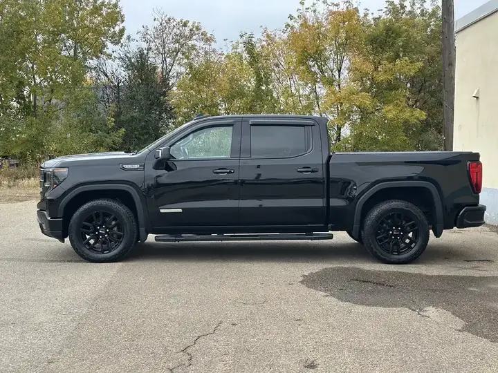 GMC Sierra 1500 2025 photo 4
