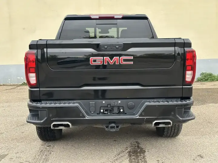 GMC Sierra 1500 2025 photo 3
