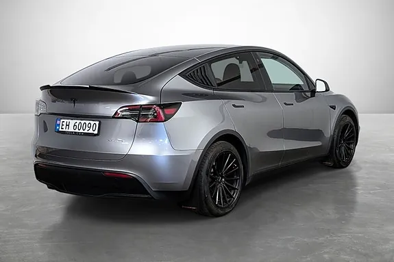 Tesla Model Y 2024 photo 5