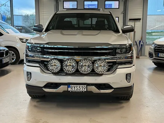 Chevrolet Silverado 1500 2018 photo 2
